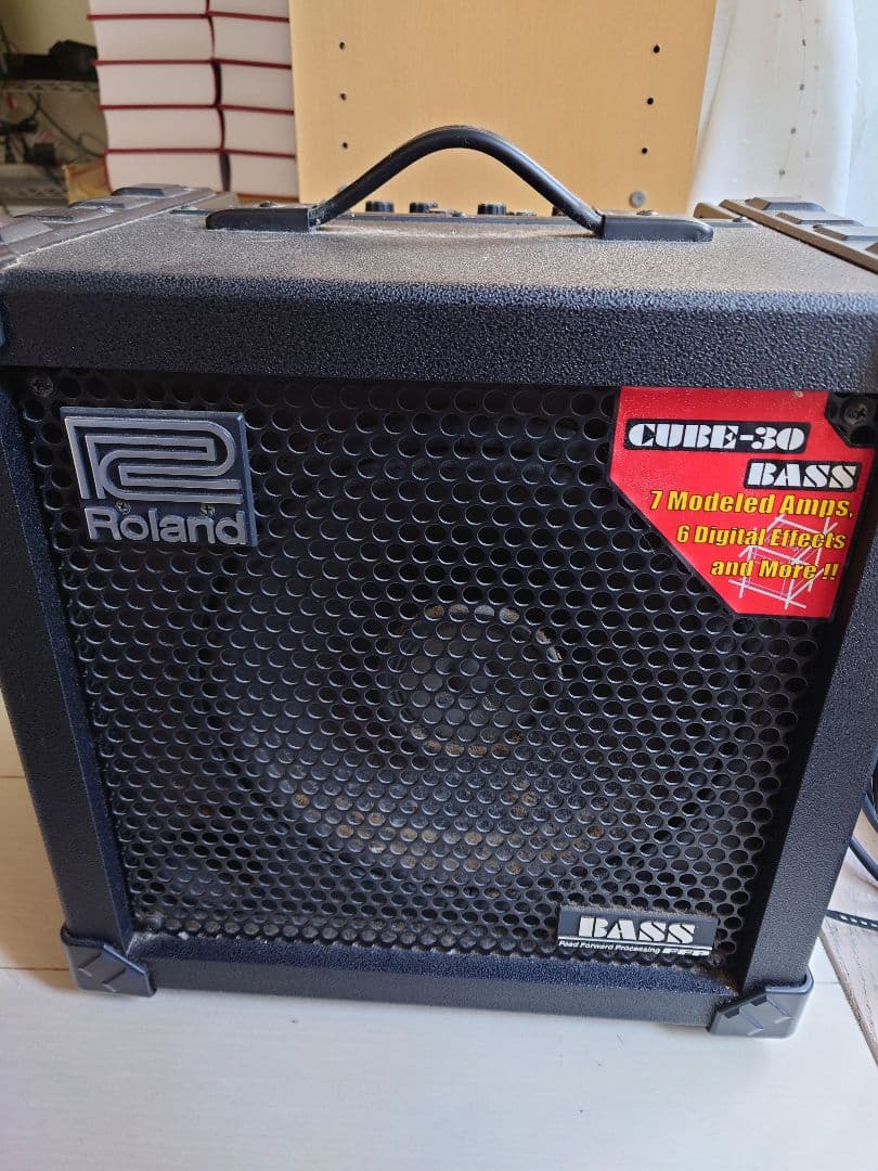 k*w様 【名機】Roland CUBE-30 BASS ベースアンプ 動作確認