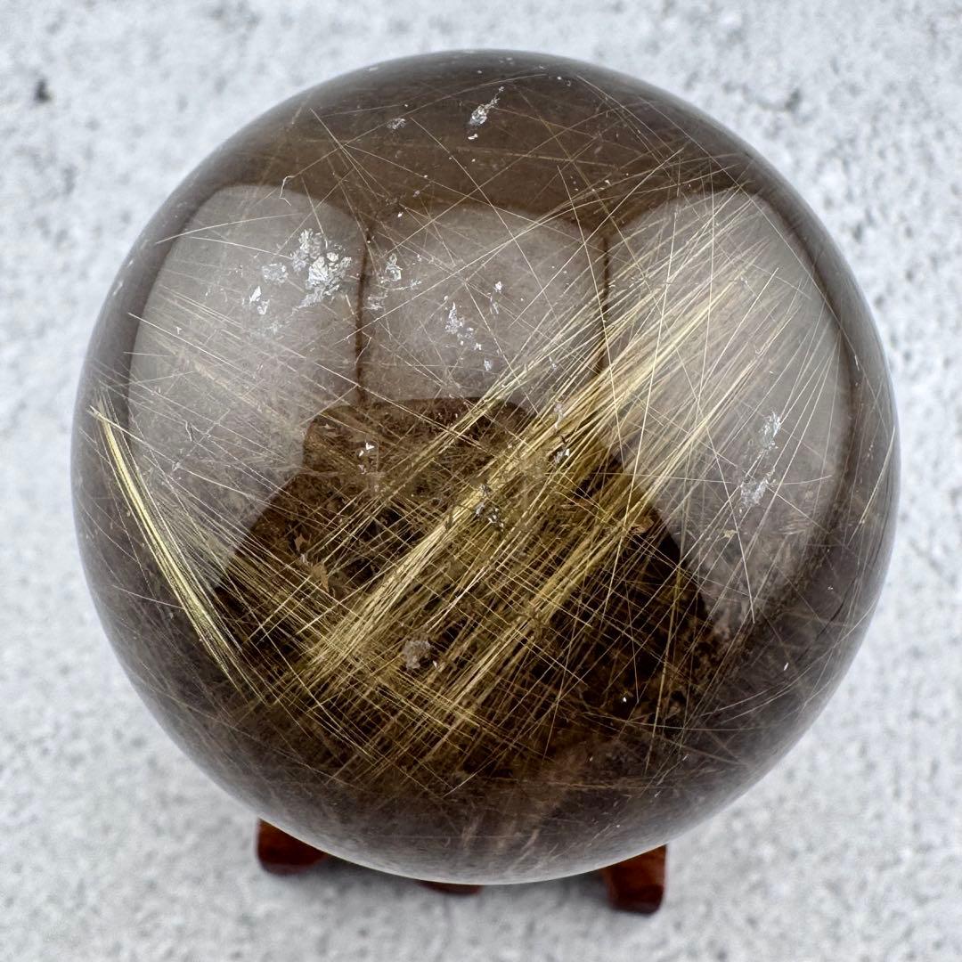 M-46ゴールドルチル丸玉　針入りルチルクォーツスフィア　天然石　44mm