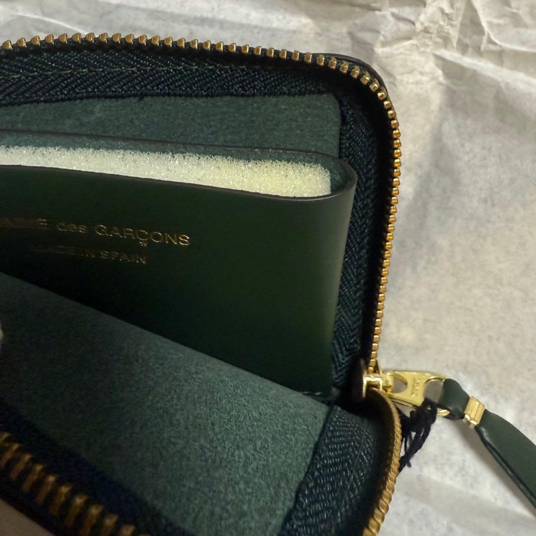 COMME des GARÇONS ボトルグリーン　ケース　SA3100