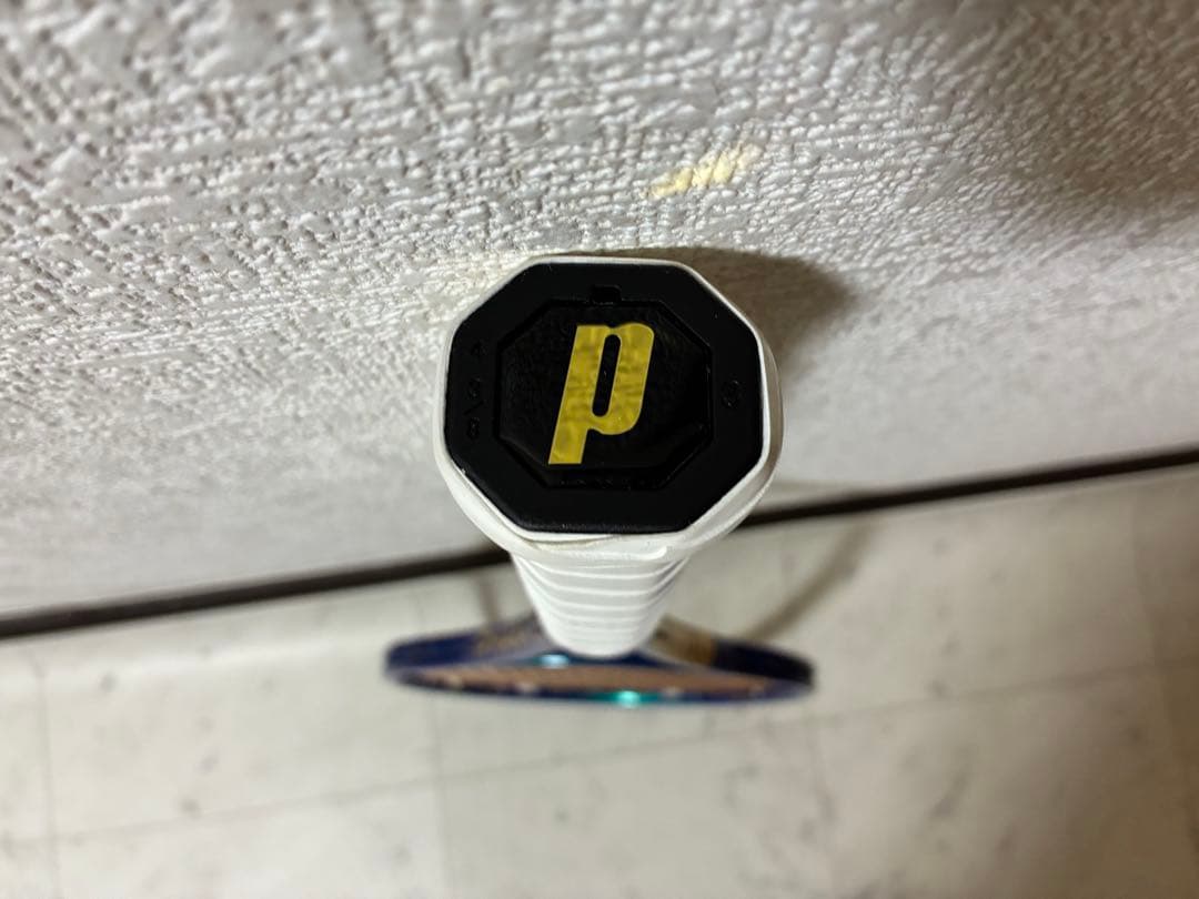 テニスラケット硬式　Prince　PHANTOM100 O3 グリップ3