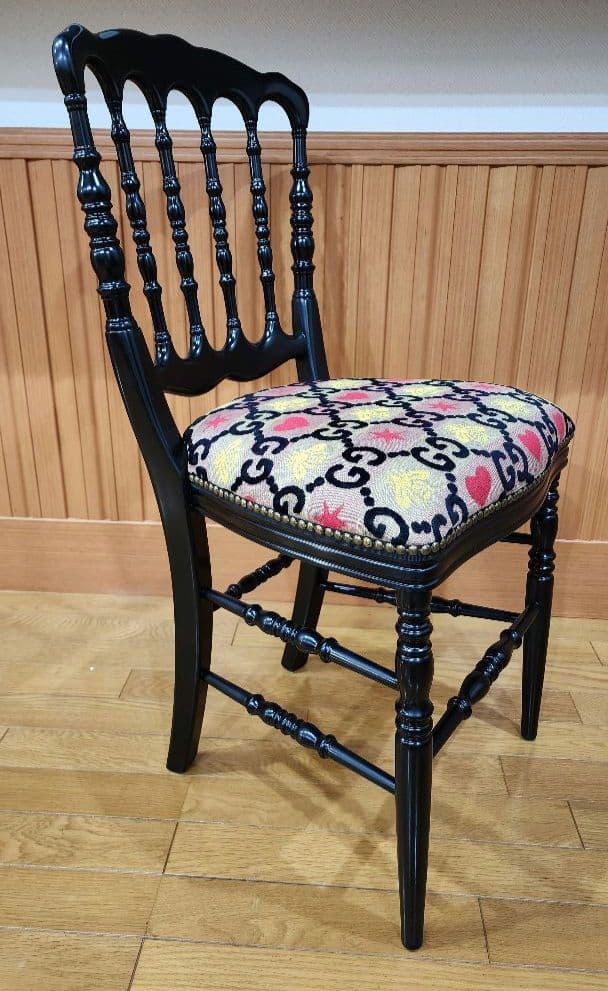 GUCC ③ GGジャガードウッドチェア クラシックスタイル 椅子 グッチ