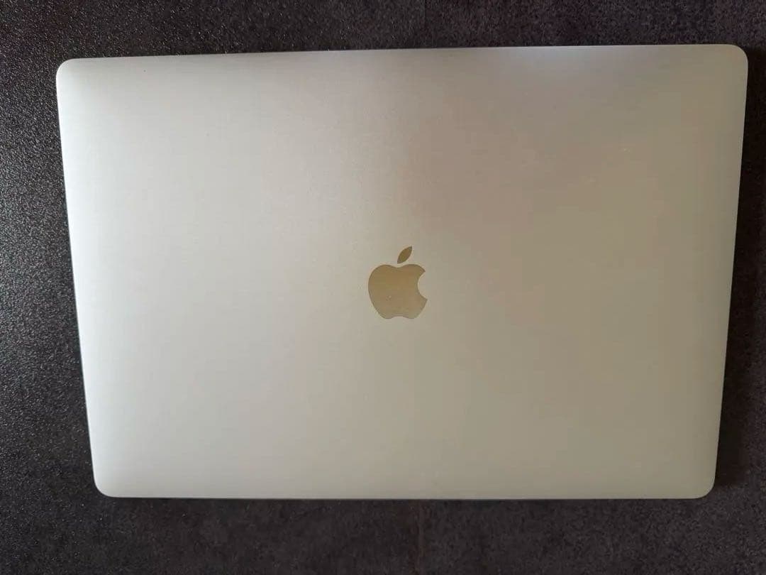 MacBook Pro 2017 15インチ 16GB 512GB So*