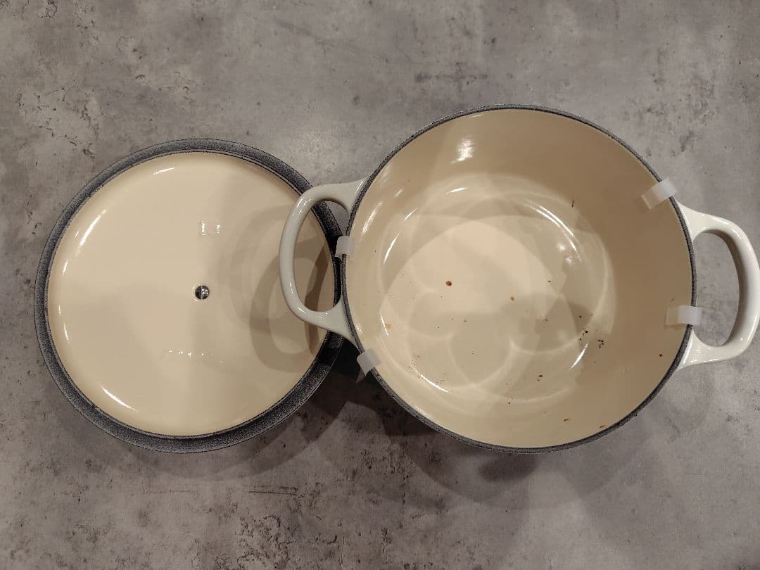 LE CREUSET メレンゲ 18cm 蓋付き