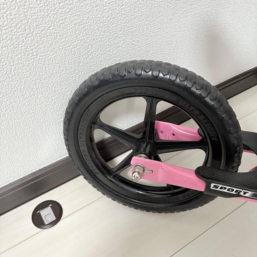 STRIDER ストライダー　スポーツモデル　12インチ　ピンク