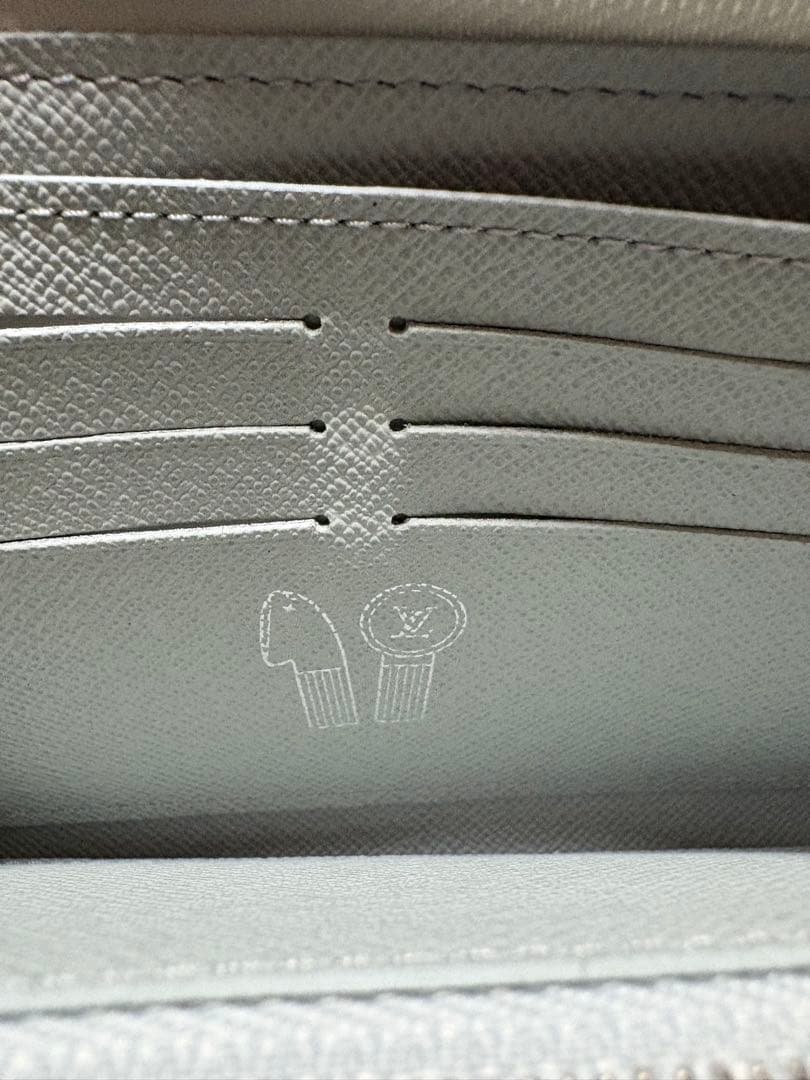 ルイヴィトン ジッピーウォレット ホリゾンタル