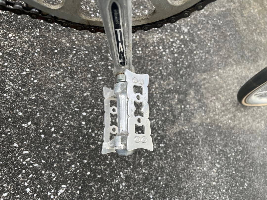 ブリヂストン製の可能性あり ピストバイク ゴールド TAクランク