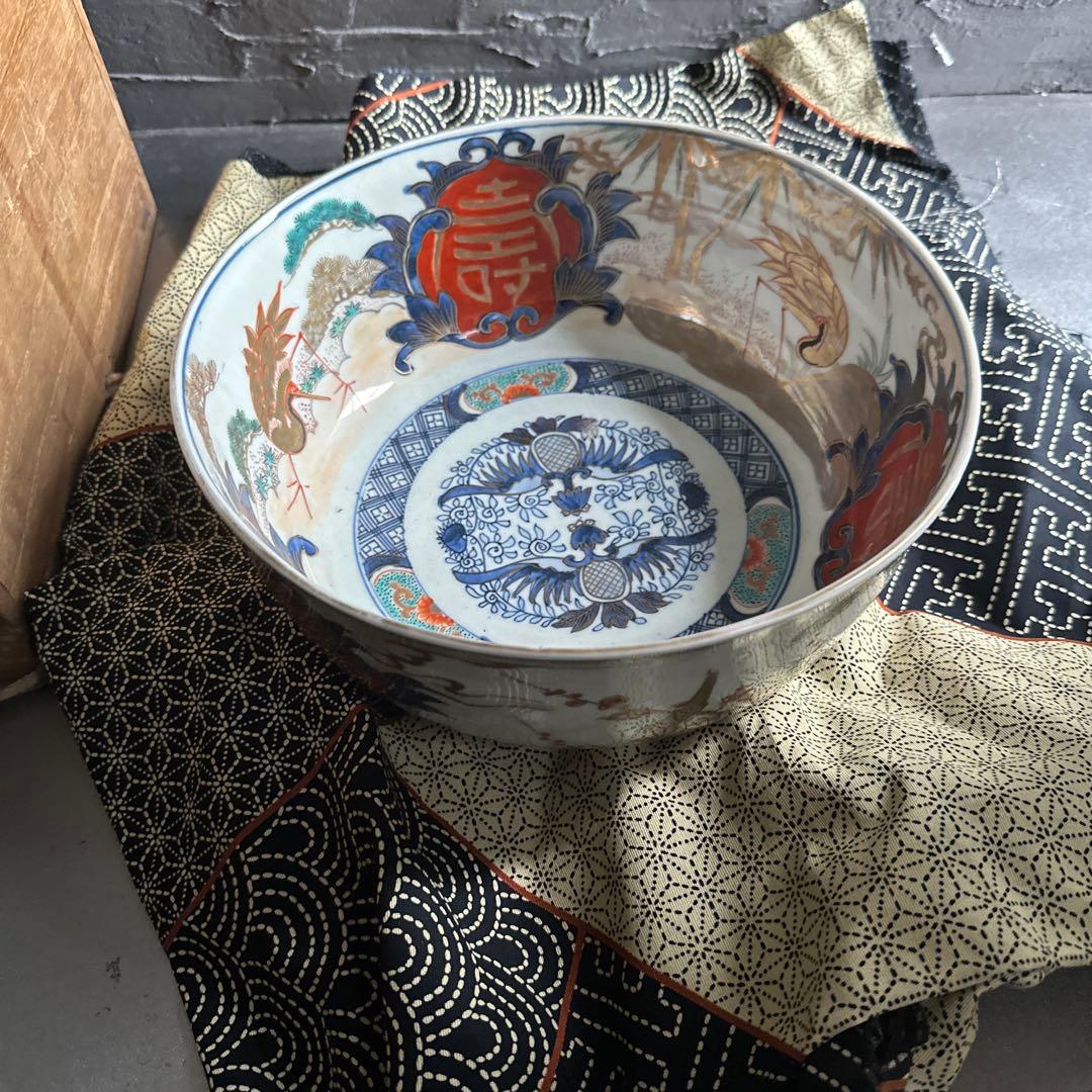 お値下げ‼️伝統的な日本の絵柄　古伊万里　松竹梅　大鉢