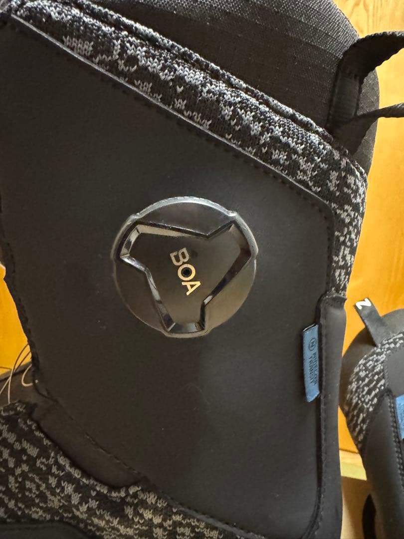 ナイデッカーNIDECKERスノーボードブーツ BOAシステム