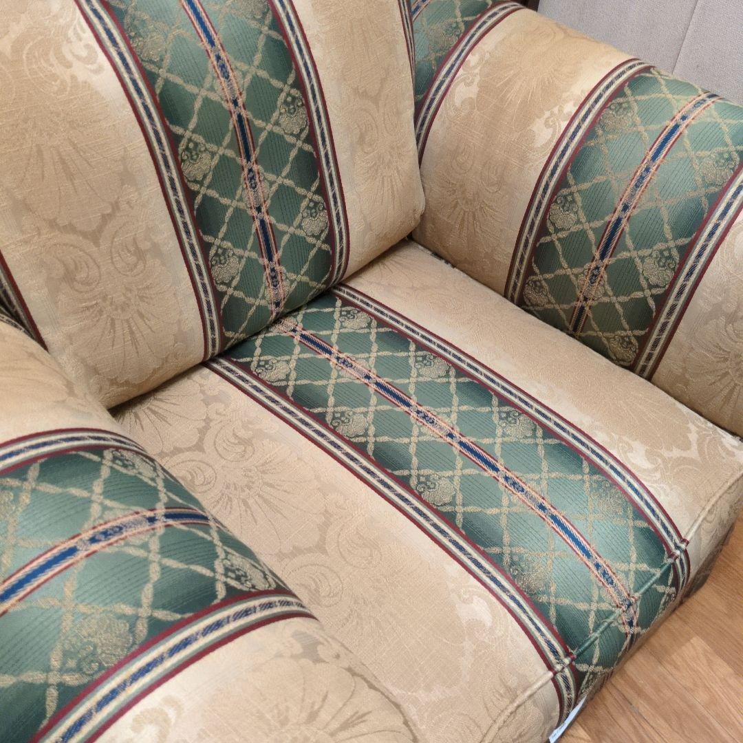 クラシックデザイン アームチェア 緑とベージュのストライプ