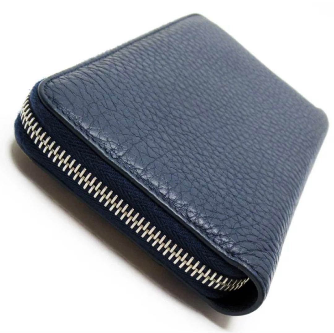 FENDI フエンディ　長財布　ラウンドファスナー　fendi 美品　ネイビー