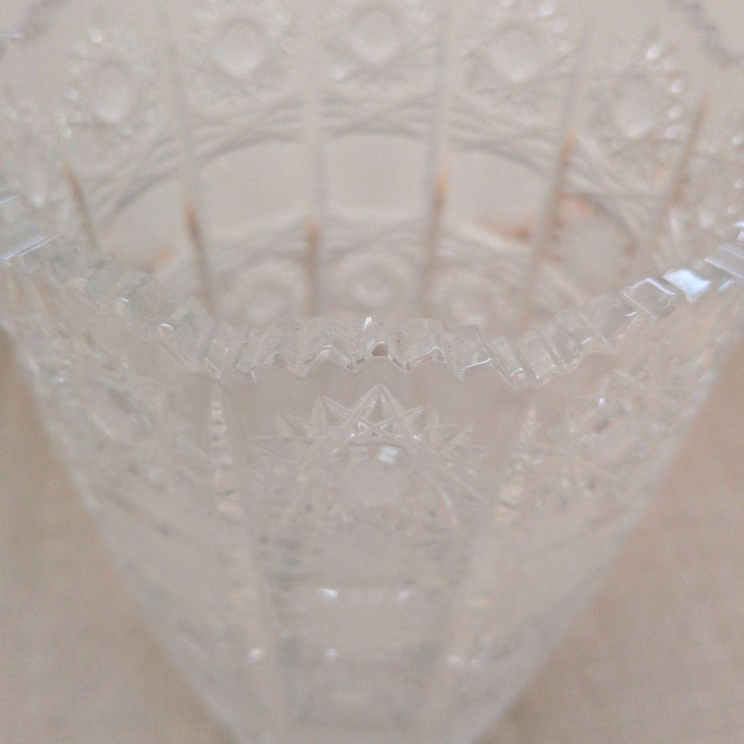 ボヘミアクリスタル 花瓶　フラワーベース