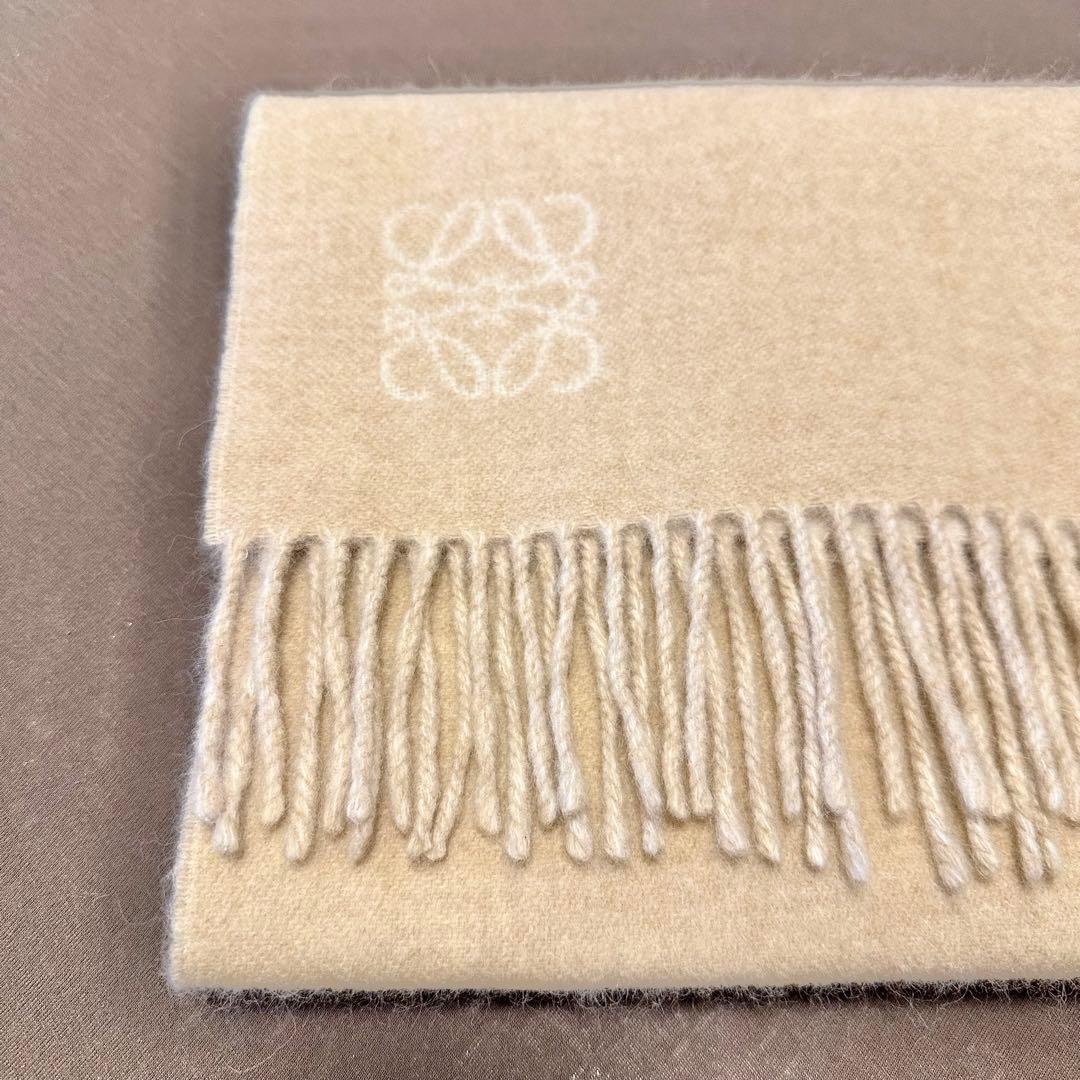 未使用級✨LOEWE アナグラム マフラー リバーシブル ベージュ × ホワイト