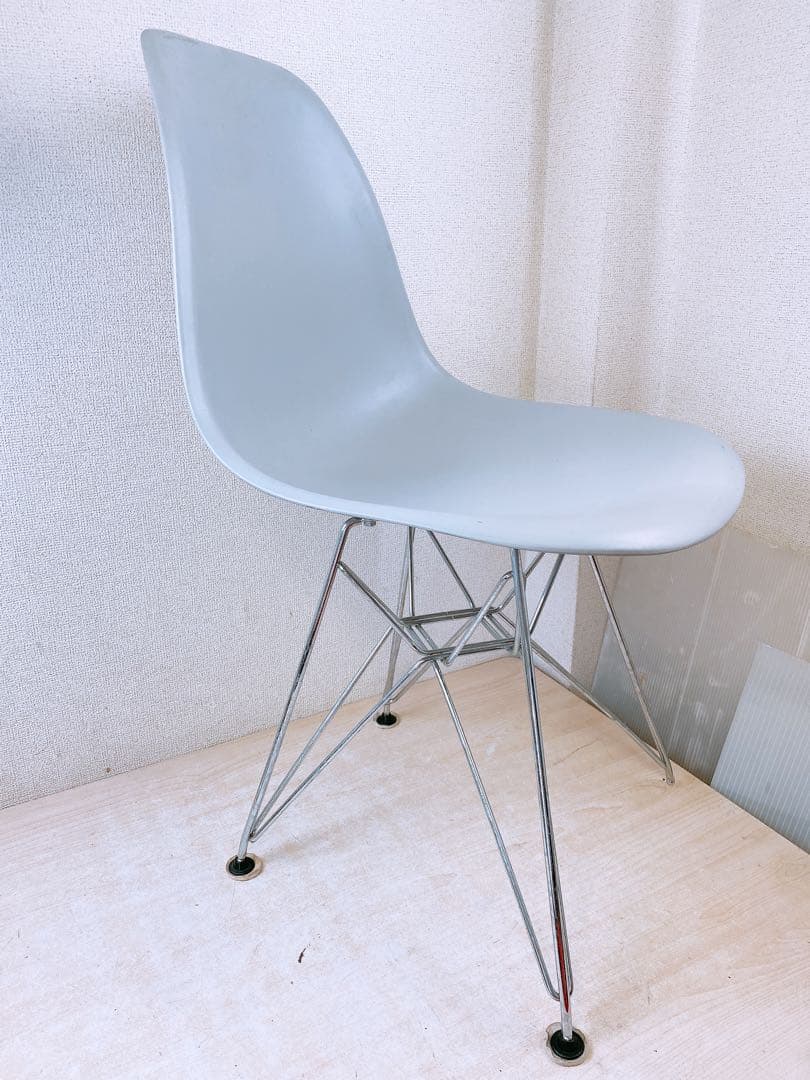 ②Eames サイドシェルチェア DSR Vitra製 エッフェル イームズ薄灰