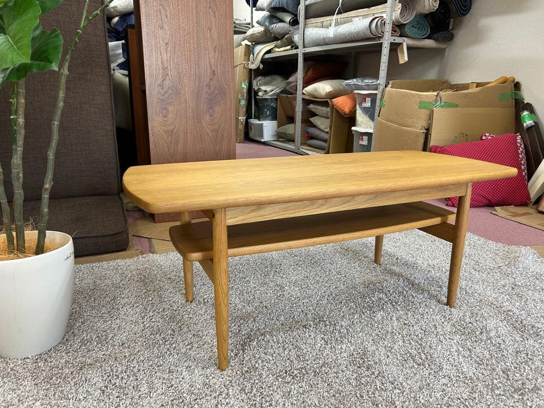 モデルルーム展示品オーク無垢のセンターテーブル
