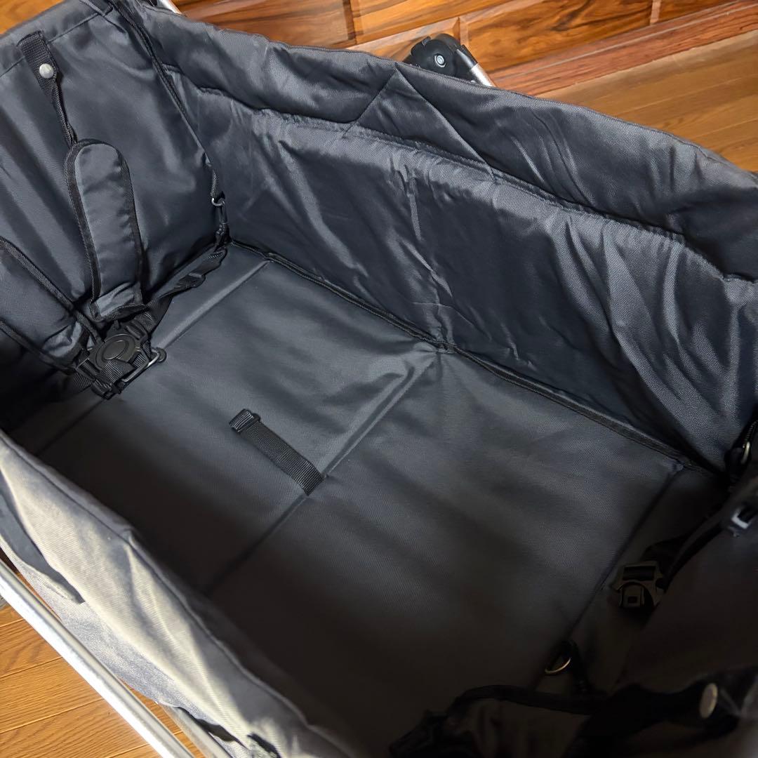 めう　ストローラーワゴン　2人乗り　双子 ベビーカー 超美品 自立