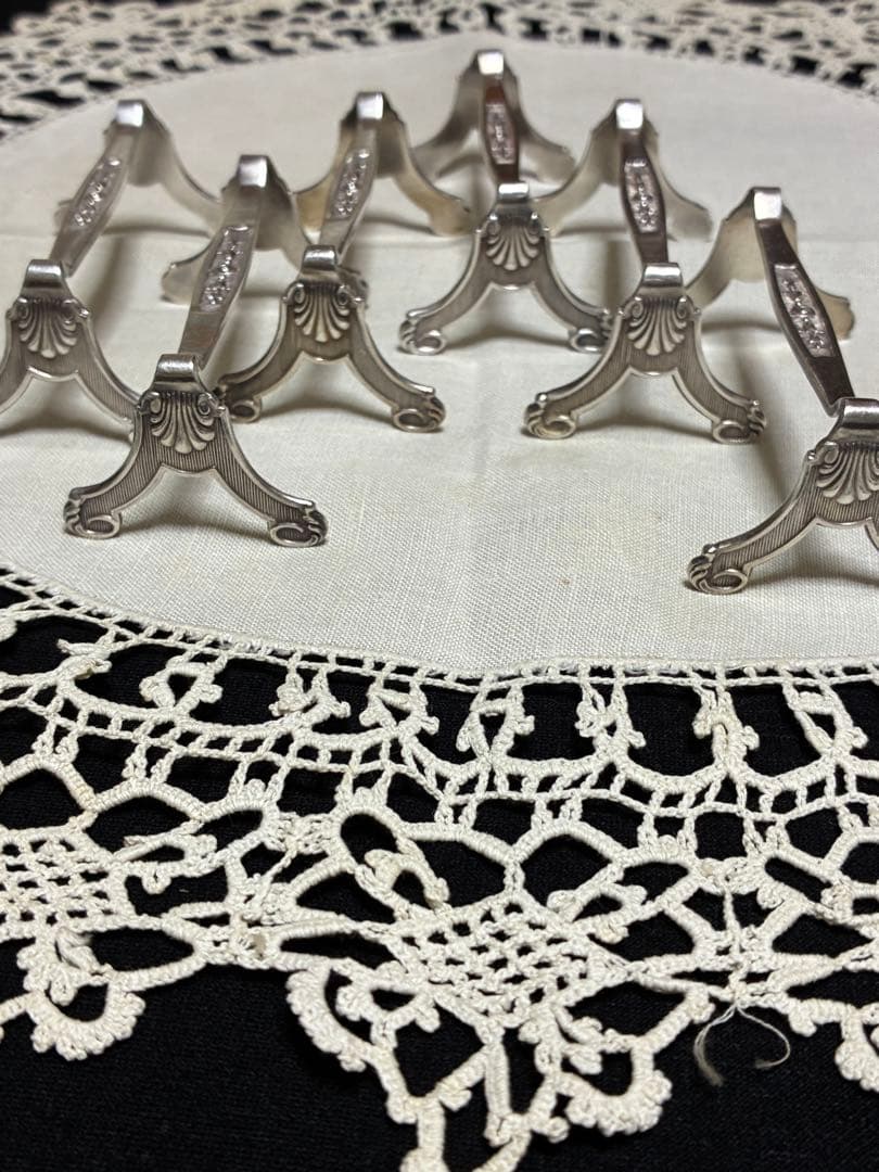 フランスアンティーク　アルフェニドのコキーユのデザイン　ナイフレスト 6本