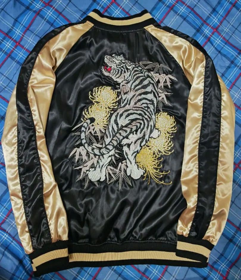 Japanese tradional 日本限定 虎 スカジャン サテン
