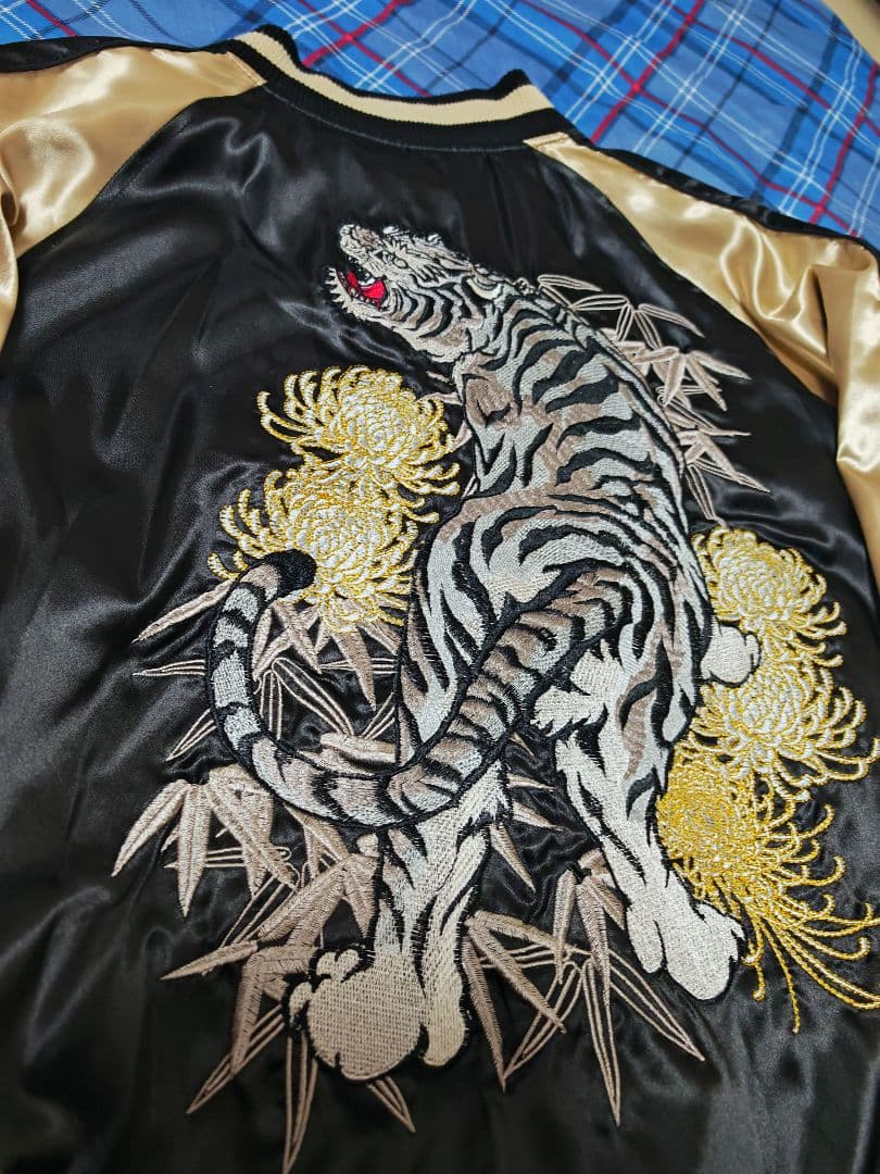 Japanese tradional 日本限定 虎 スカジャン サテン