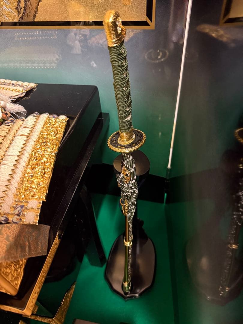 五月人形 兜 鎧 斑鳩の里 皇宸 正絹 木彫竜 彫金説明書有 美品