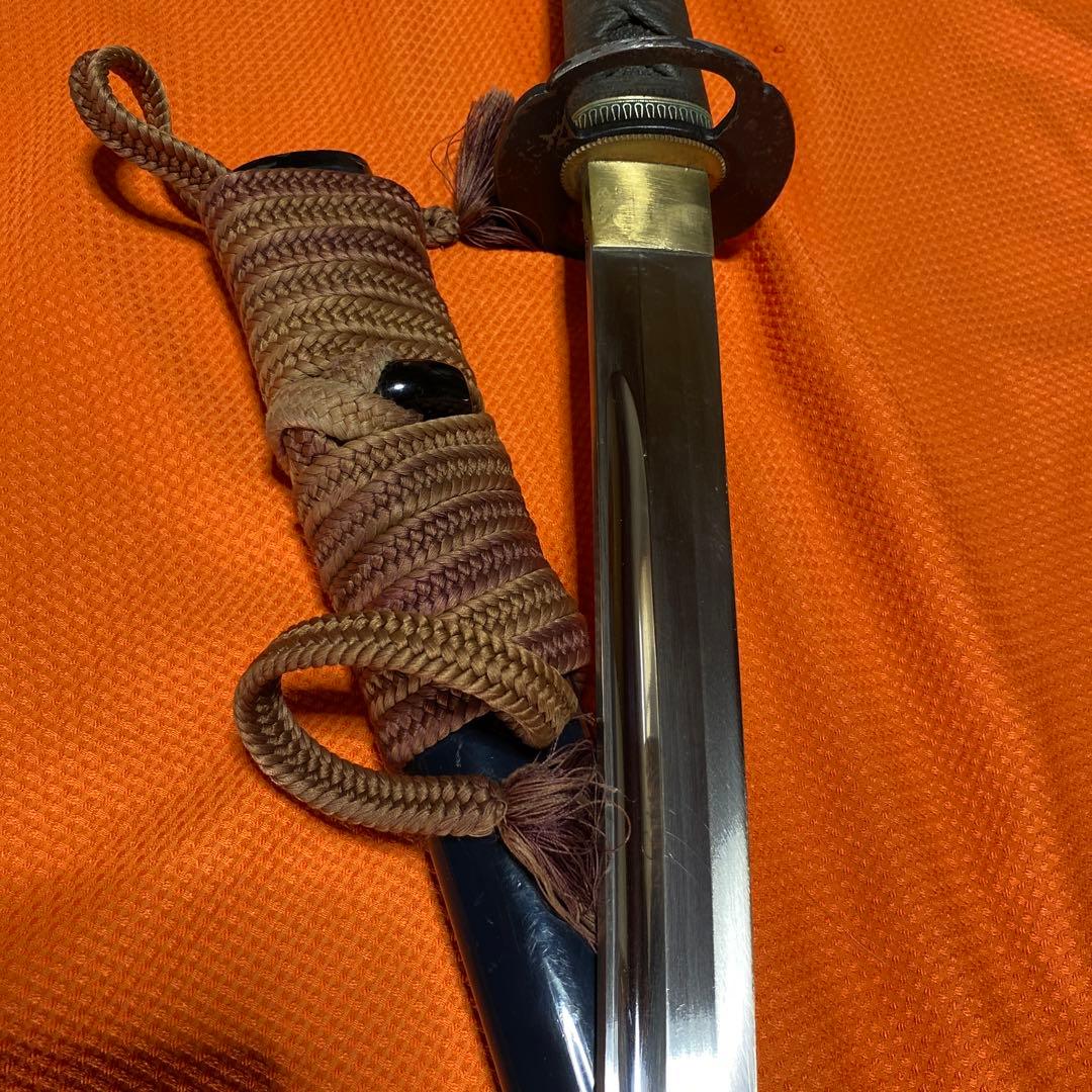 高級居合刀 黒柄黒鮫皮 木瓜透し丸鍔 濃紺呂鞘