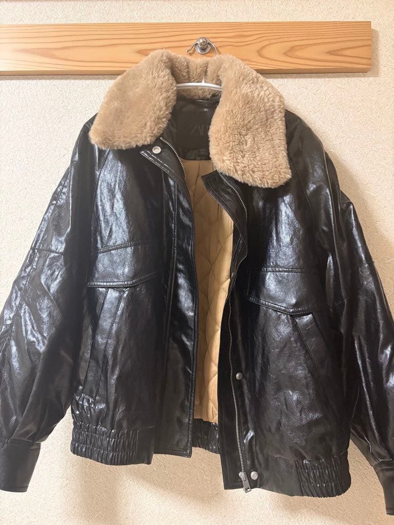 フェイクファー襟ジャケット レザージャケット