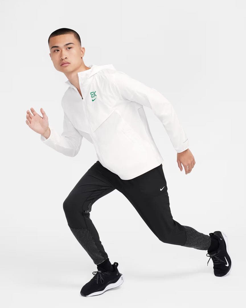 ナイキ　インポッシブリー ライト キプチョゲ　レペル ウィンドランナージャケット