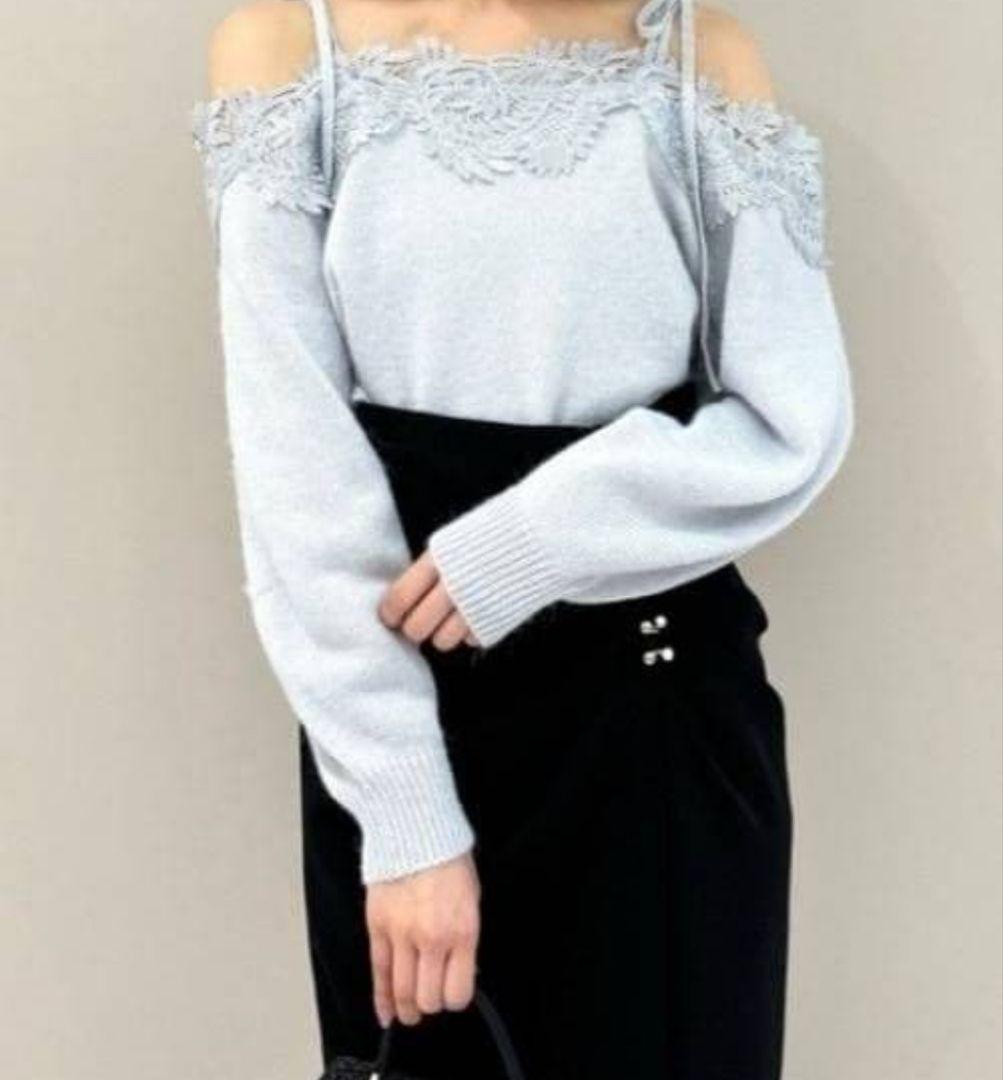 【美品】レーストリミングオフショルニットプルオーバー SNIDEL LBLU