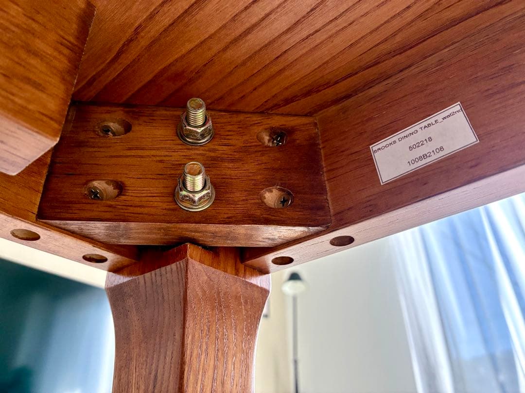 ACME Furniture(アクメファニチャー)BROOKSダイニングテーブル