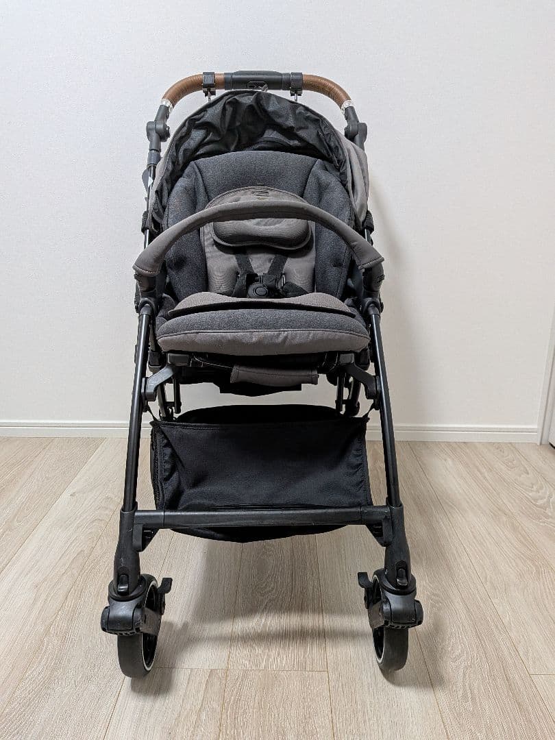 【美品】combi スゴカルSwitch エッグショック AN シャドーグレー
