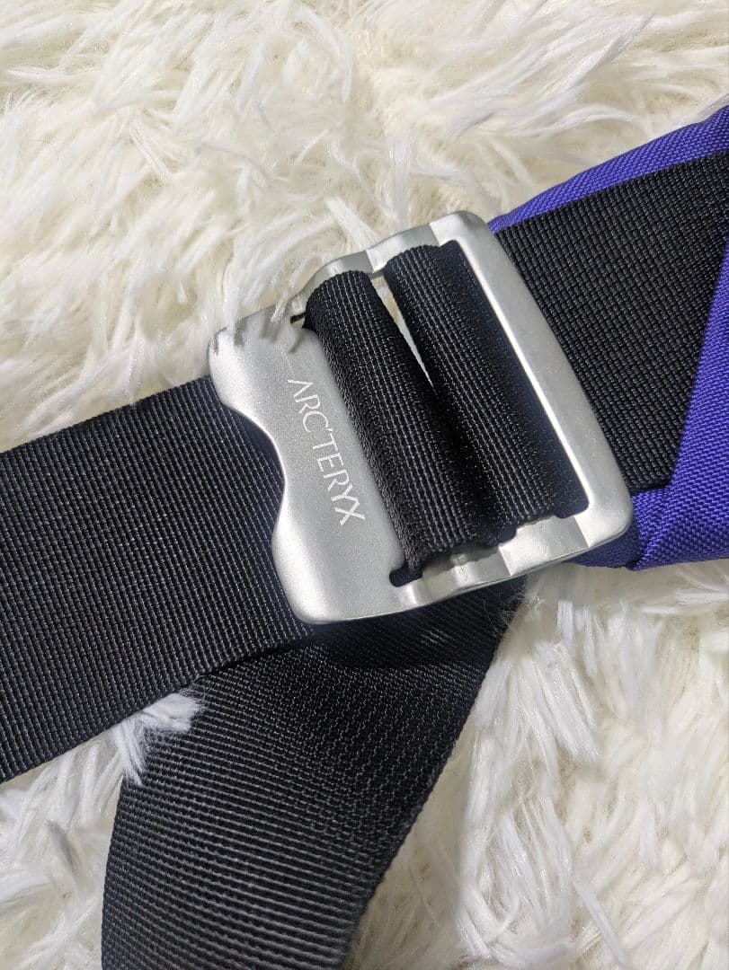 【廃盤希少】ARC'TERYXアークテリクス MISTRAL16 メッセンジャー