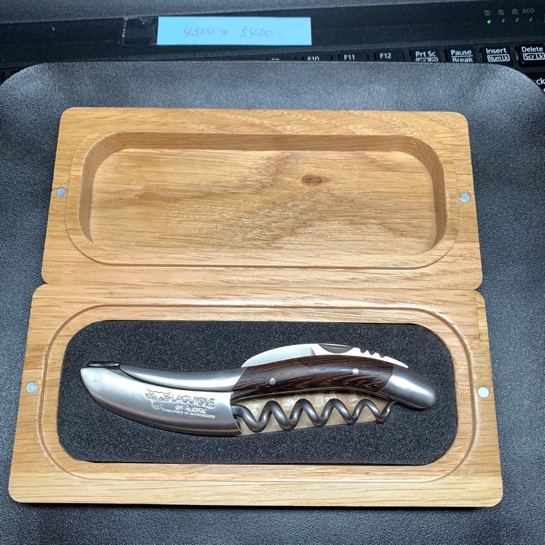 ラギオール・アン・オーブラック　ソムリエナイフ　木製ケース入り