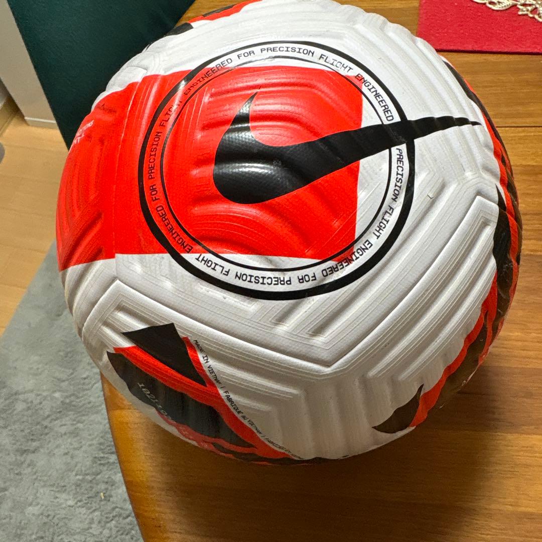 NIKE サッカーボール　ACC 最終価格