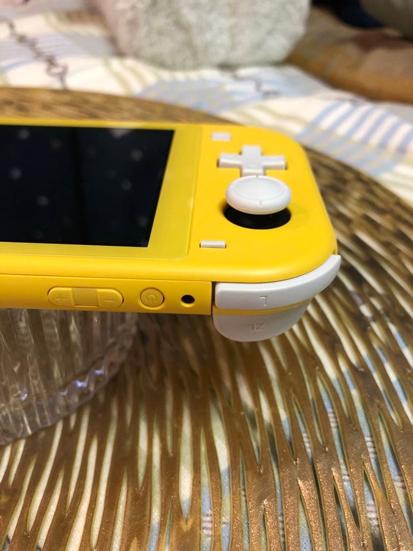 Nintendo Switch Lite イエロー 任天堂