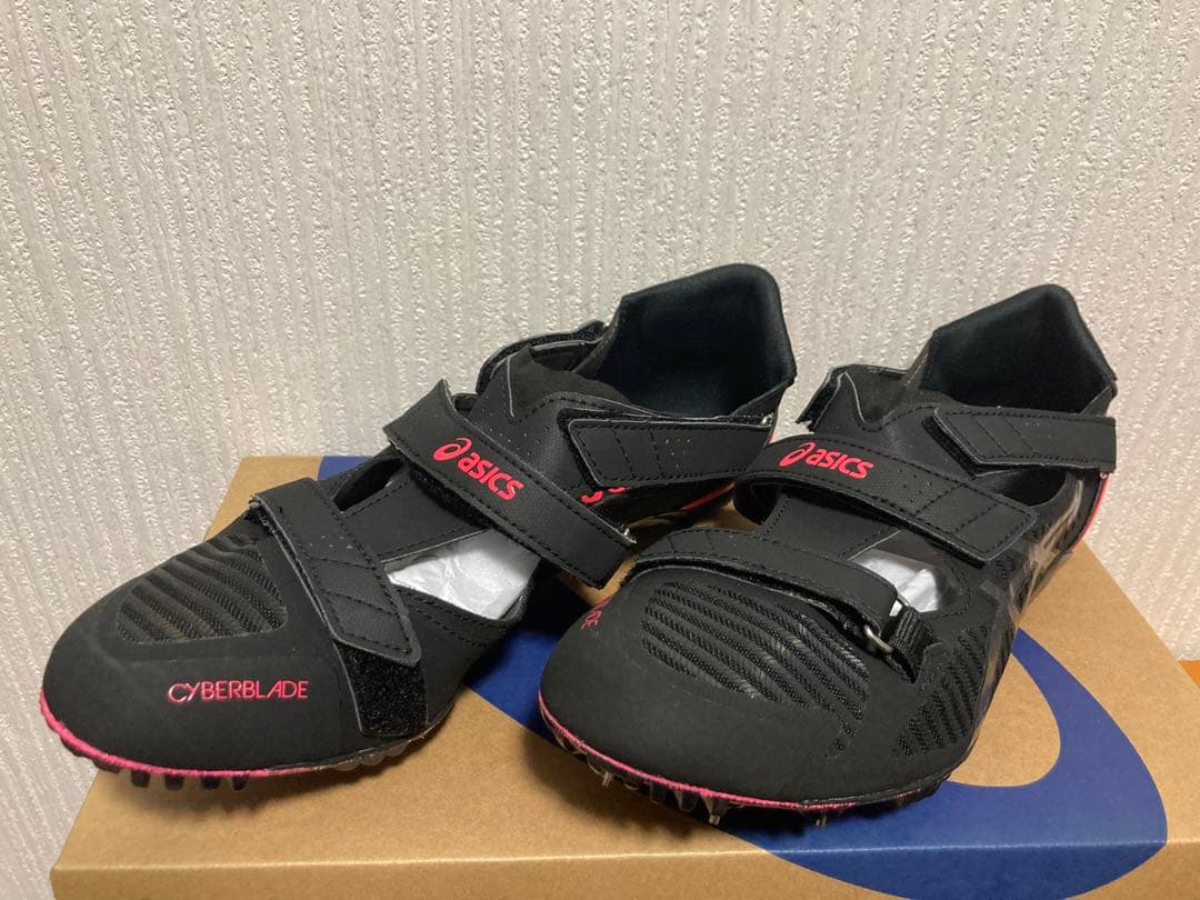 asics CYBERBLADE16 未使用品27㎝　交渉有　アシックス