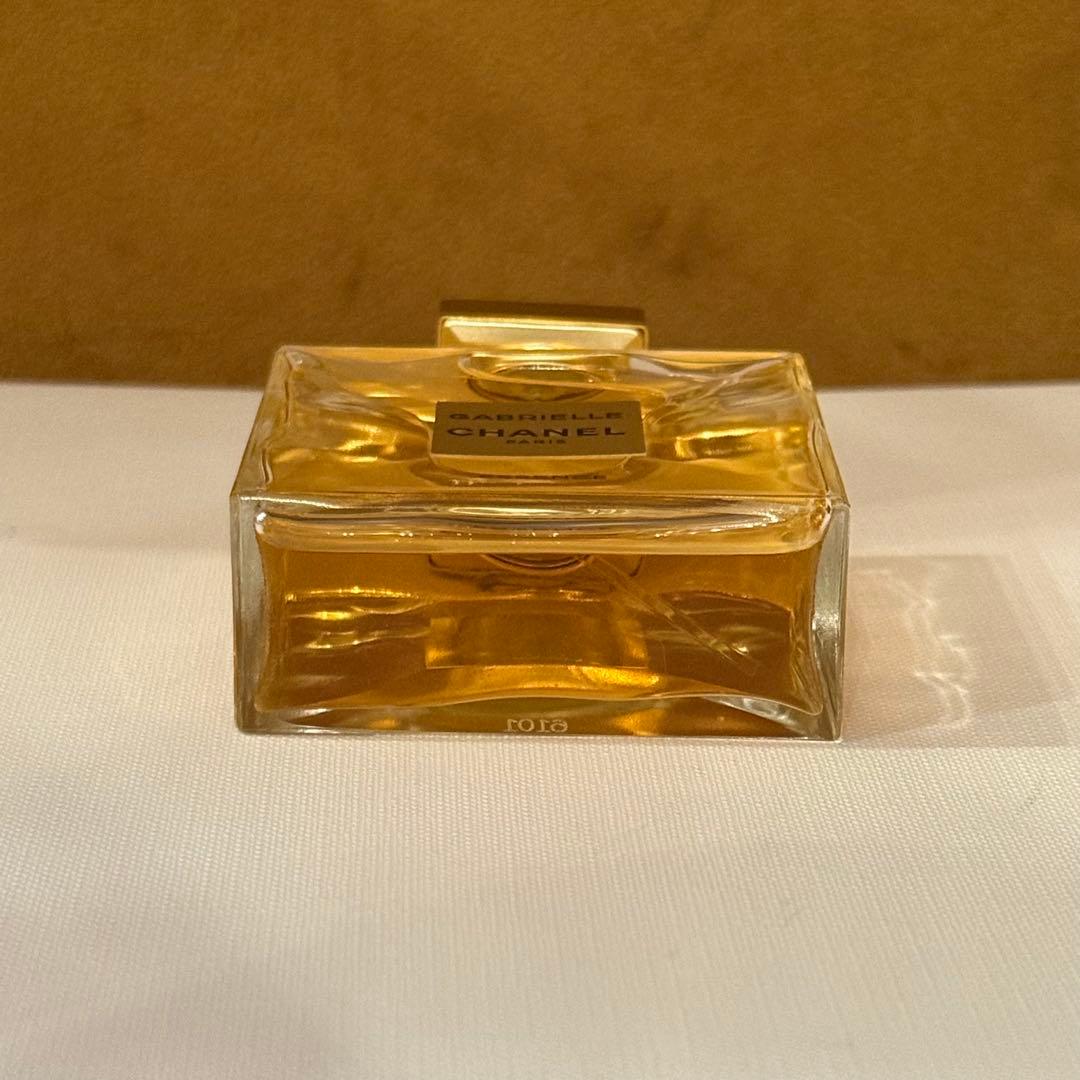 GABRIELLE CHANEL ESSENCE ガブリエルシャネルエッセンス