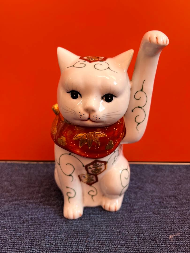 1274  九谷焼❓　招き猫　置物