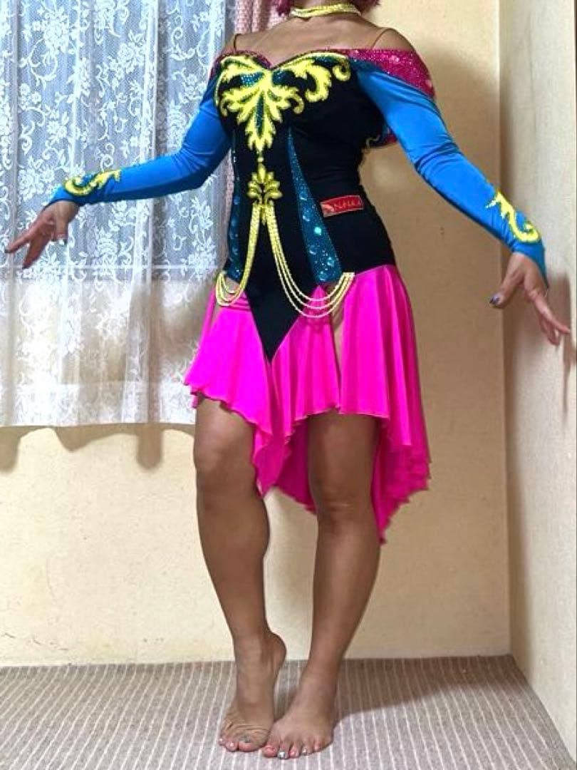 早まりました‼️10/26まで NANAKA社交ダンスラテン ドレス オフショル