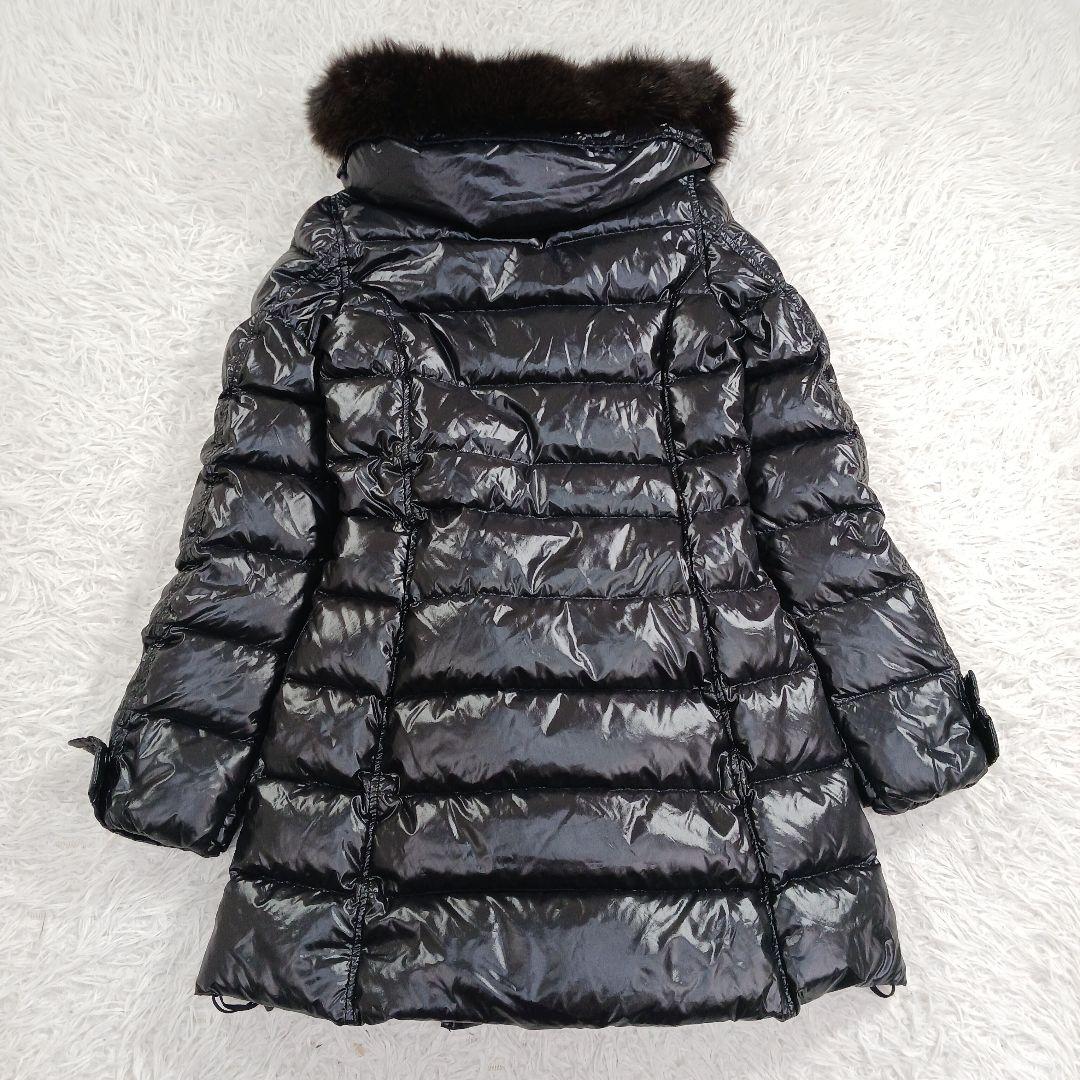 ✨極美品✨デュベティカ　エフィラ　サイズ40 ダウンコート　ファー ブラック