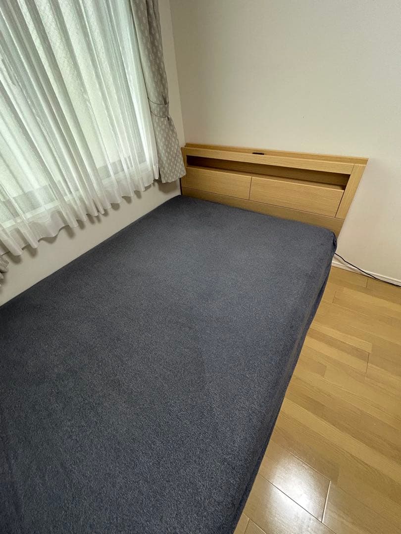 ★送料込み★ ニトリ ダブルベッドフレーム(グラン引出し付きNA)