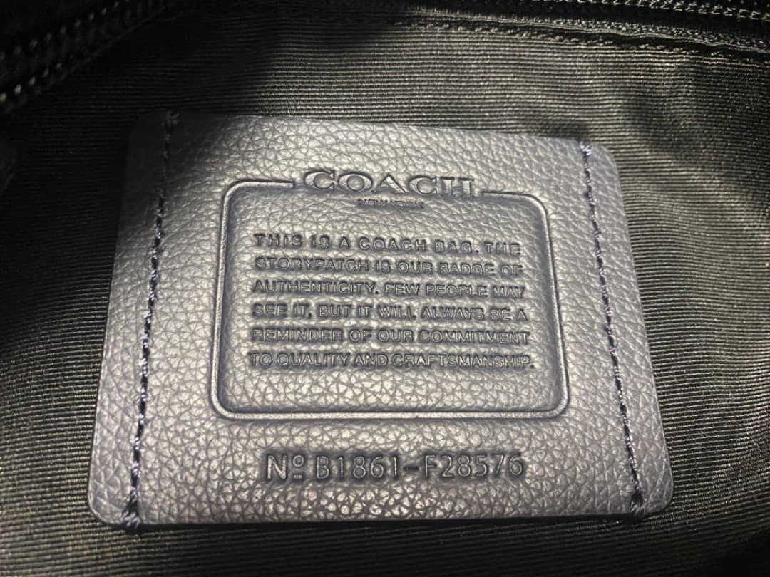 COACH ネイビー レザー メッセンジャーバッグ