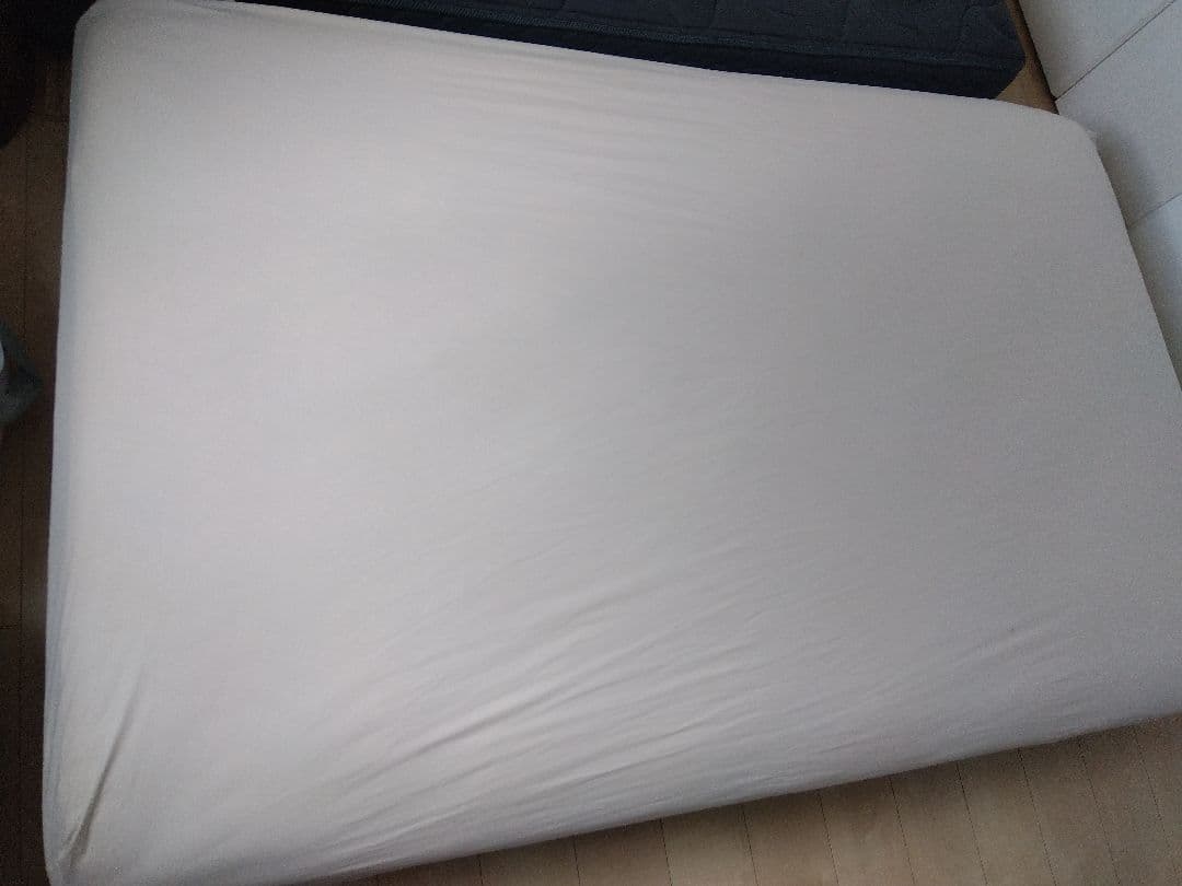 FRANCEBED セミダブル スプリングマットレス　ベッドパッド・シーツ付き