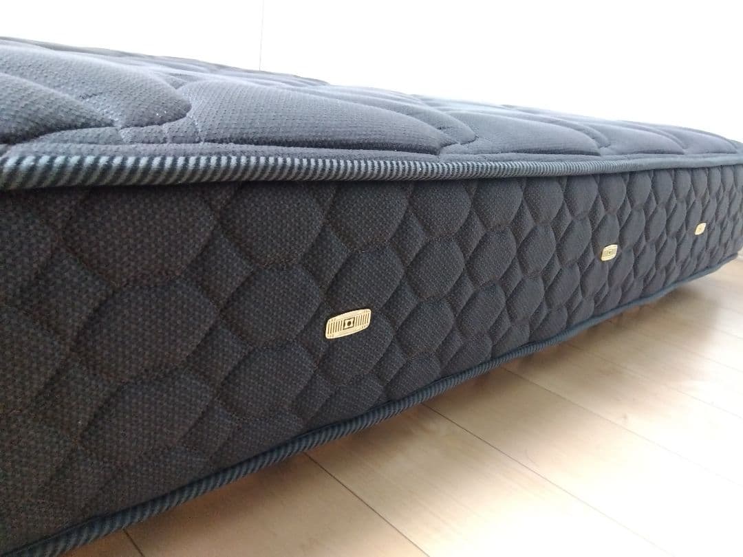 FRANCEBED セミダブル スプリングマットレス　ベッドパッド・シーツ付き