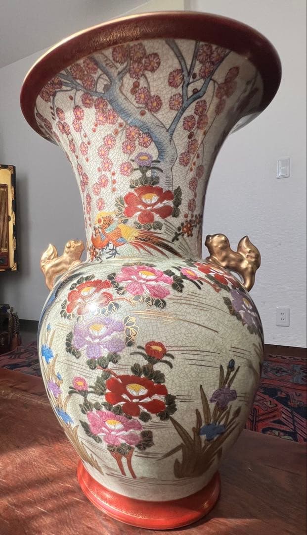 薩摩焼 壺 大型 双耳花瓶 飾壺 獅子耳 花柄 金彩 両耳付 花瓶