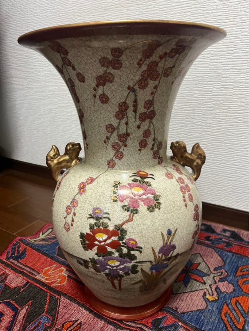 薩摩焼 壺 大型 双耳花瓶 飾壺 獅子耳 花柄 金彩 両耳付 花瓶