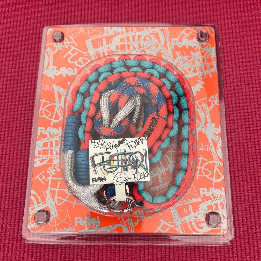 VAUNDY Phone Tab & Strap \