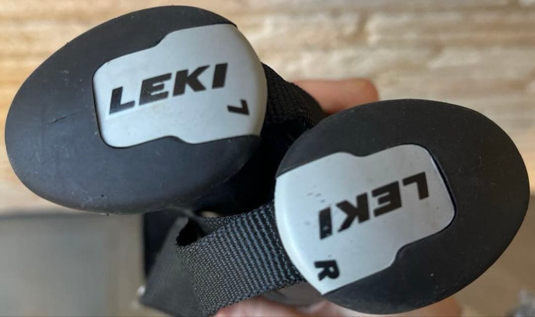 SALOMON ビンディング付きスキー板 160 LEKIポール 105 女性用