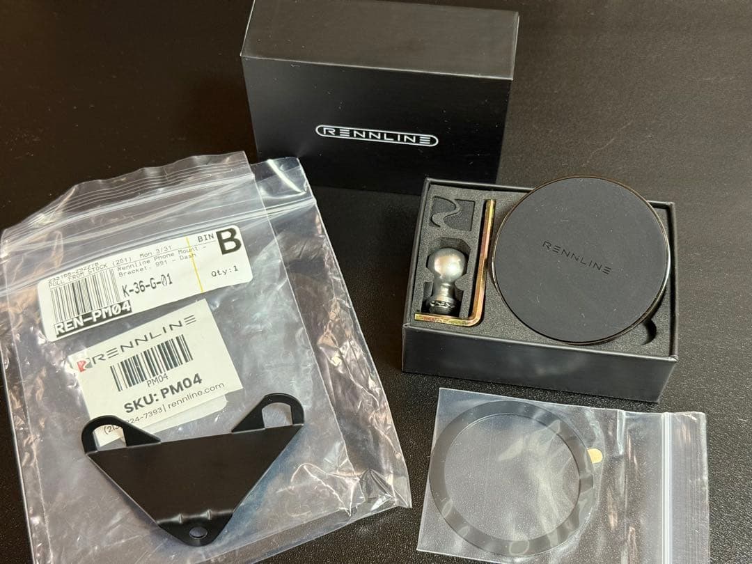 Rennline スマホホルダー Magsafe 981 ポルシェ