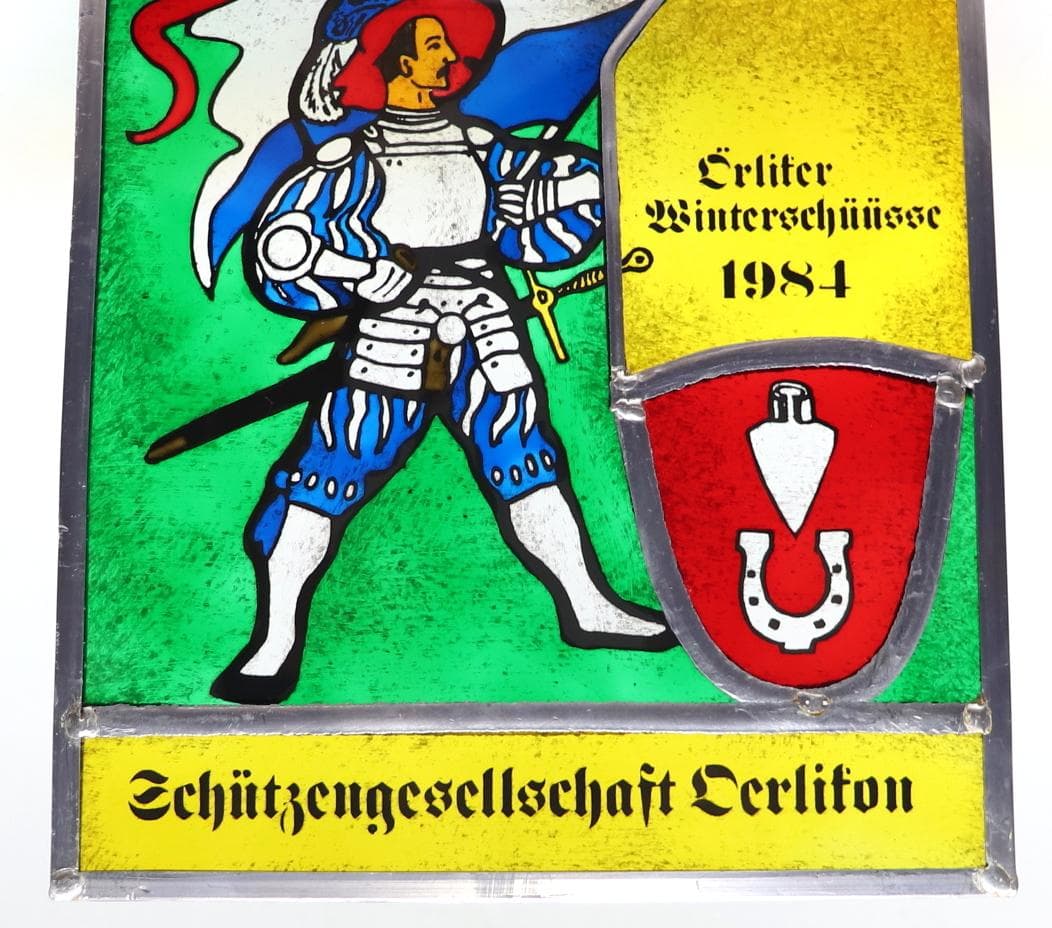 ナイト 騎士 ヴィンテージ ステンドグラス スイス製 ピストルクラブ 1984