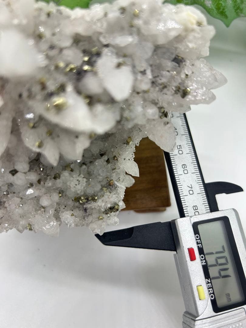 天然石水晶とパイライト共生原石　No.658