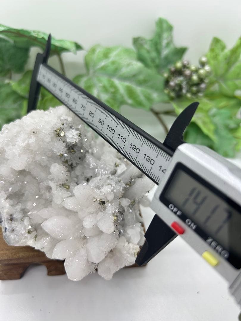 天然石水晶とパイライト共生原石　No.658